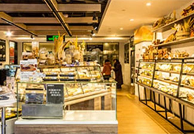 蛋糕店裝修設(shè)計知識點，讓面包店裝修不再是難事